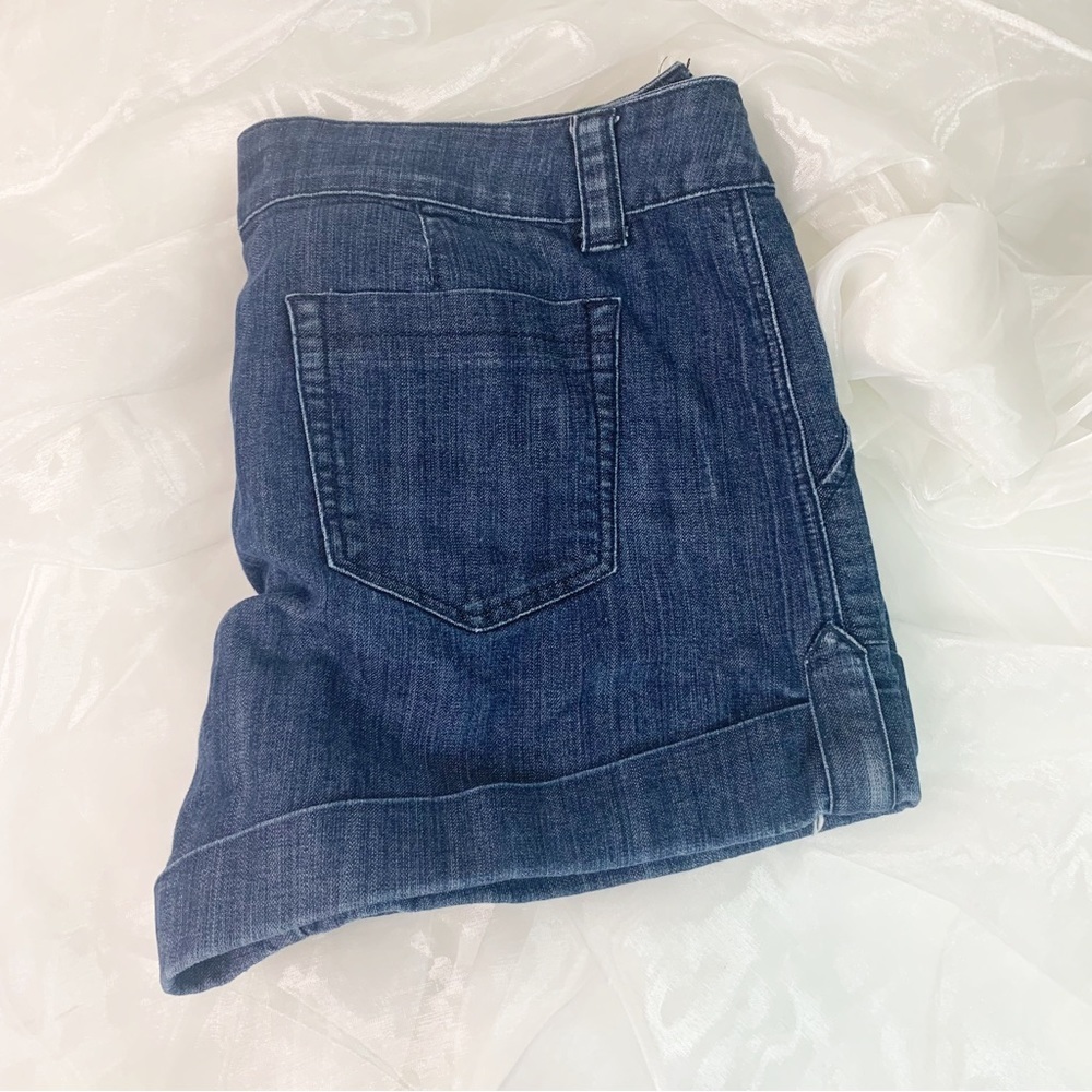 Mossimo Supply Co. Women’s Jean Shorts! - Picture 2 of 4